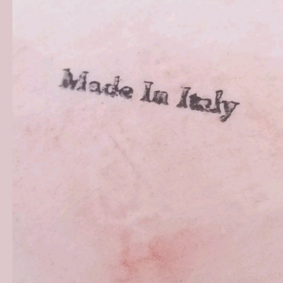 Rales Pottery Plates Bundle of 4